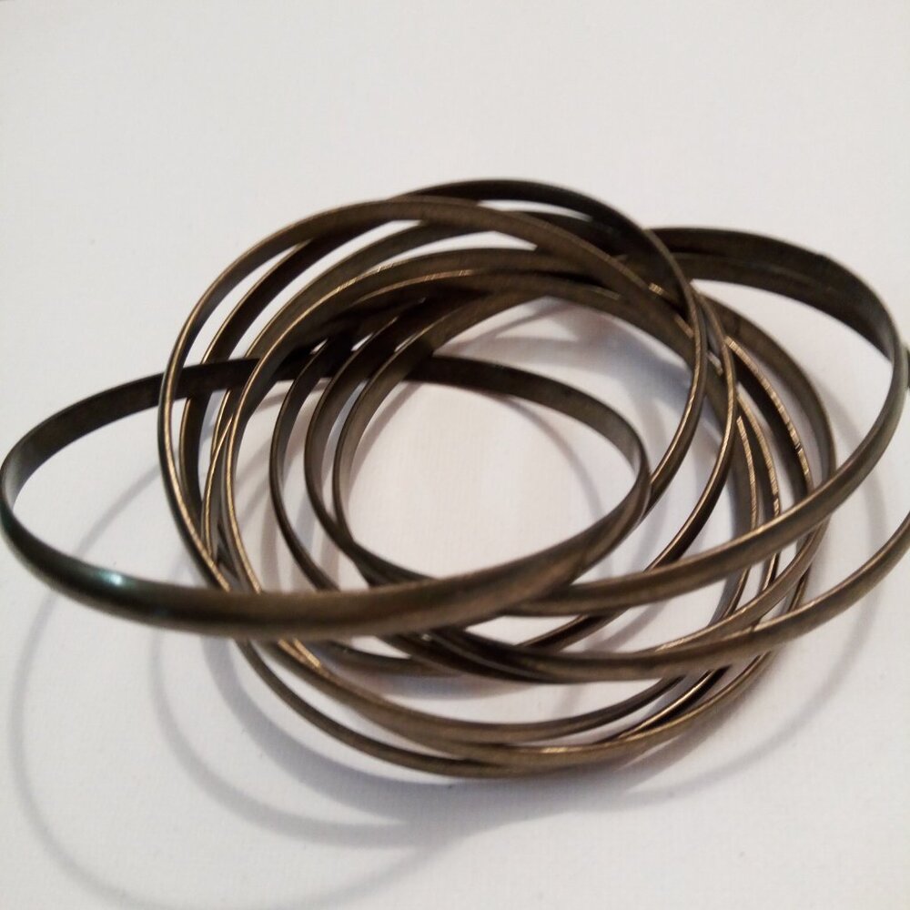 Intertwined Sleek 9 Bangles - Set of 2 - Picture 6 of 7